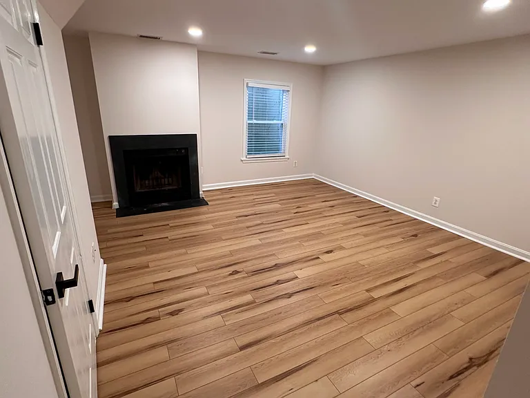 119 E Main St #1 — Photo 7