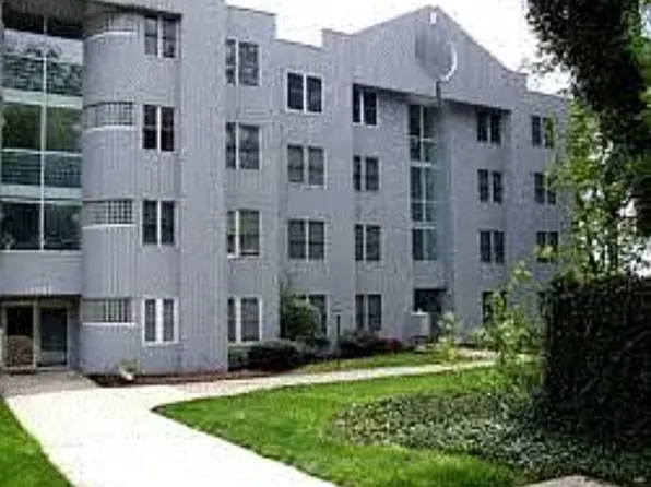 5203 Le Parc Dr APT 1, Wilmington, DE 19809