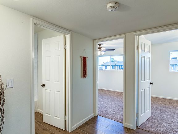 4th image of 5637 W Onyx Ave