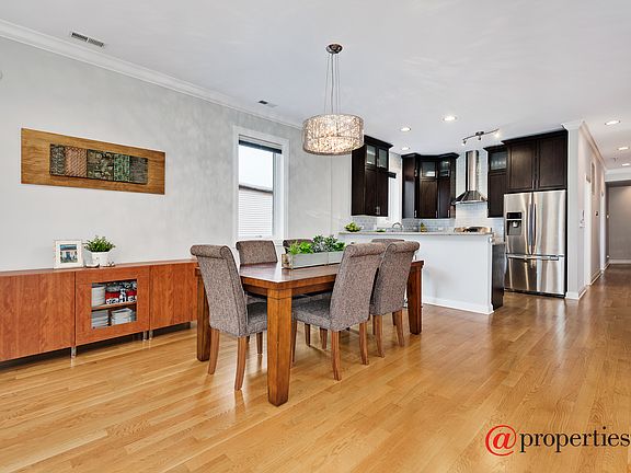 4th image of 1541 W Thomas St #3