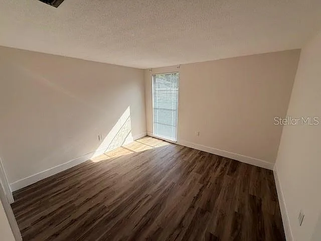 600 Russell St — Photo 9