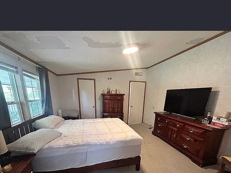 4011 Forest Trail Dr — Photo 6