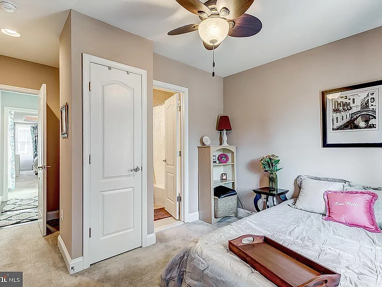 1447 Decatur St — Photo 10