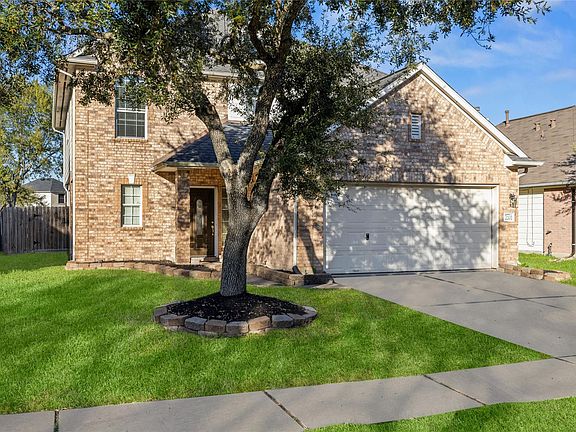 3rd image of 2202 Chelsea Vale Dr