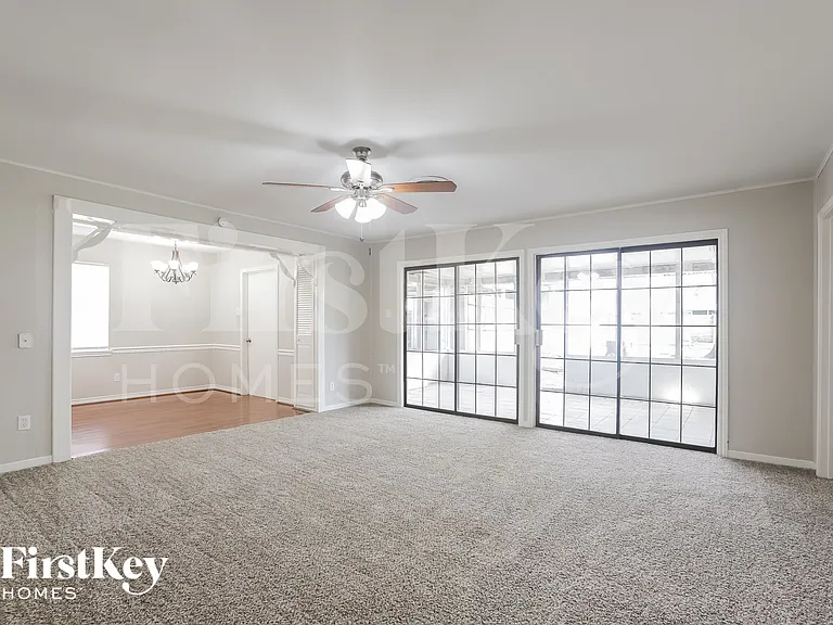 12115 Hillcroft St — Photo 8
