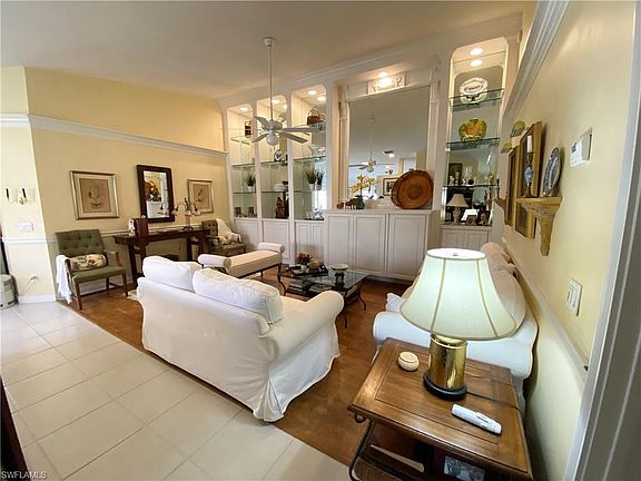 2nd image of 7434 Emilia Ln