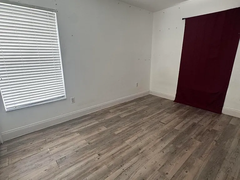 1733 Pointe West Way — Photo 19