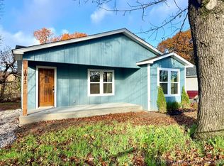 1042 N Valley Dr, Sand Springs, OK 74063