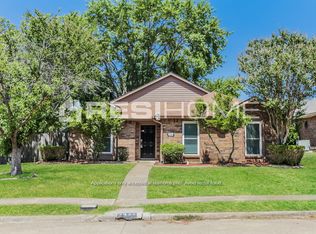 2944 Chanute Dr, Grand Prairie, TX 75052