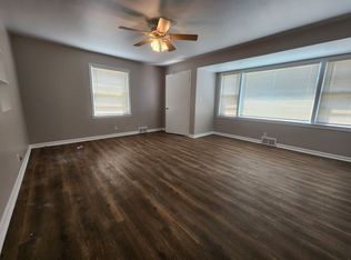 5908 N 80th St, Milwaukee, WI 53218