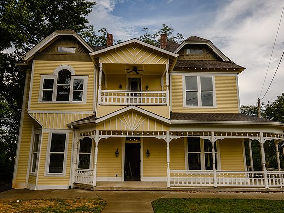 2nd image of 501 Belmont Ave
