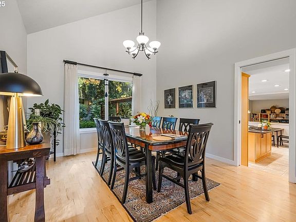 5th image of 4217 Albert Cir