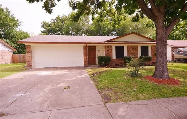 1st image of 416 Southlake Dr