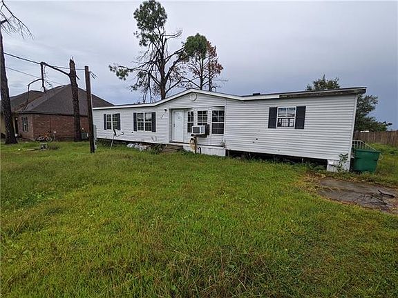 5th image of 6049 Nobie Ln
