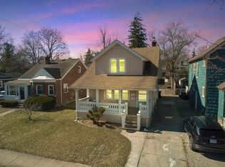 1631 Beaufield St, Ferndale, MI 48220