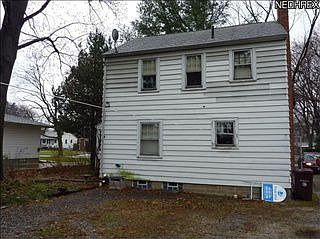 3rd image of 8453 Forestview Ave