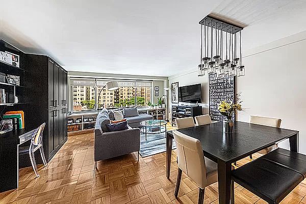 1st image of 315 W 70th St APT 10F