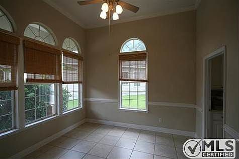 3rd image of 3392 Dry Creek Dr #1