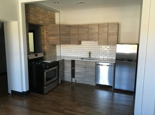 1801 S Allport St #202, Chicago, IL 60608