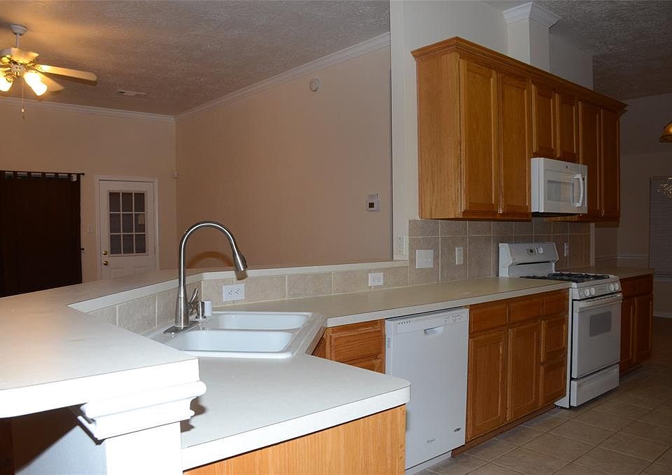 1st image of 19411 Asterglen Ct