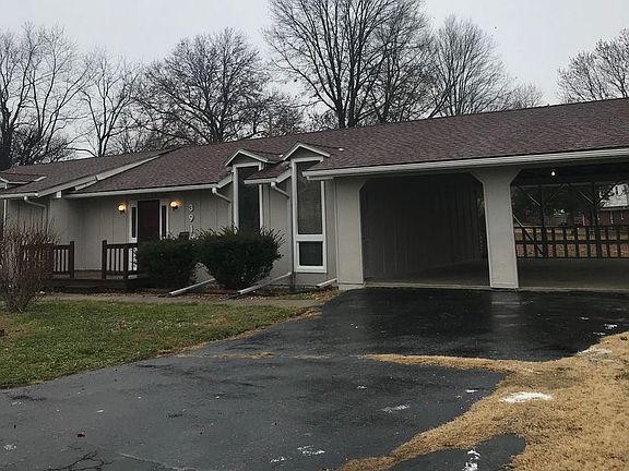 3rd image of 3910 S Crysler Ave