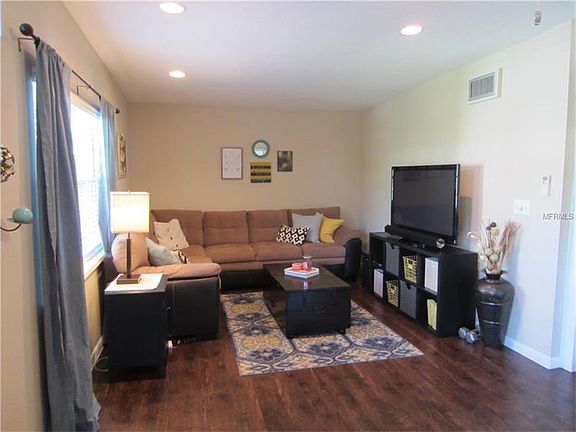 4th image of 3312 Toasy Dr