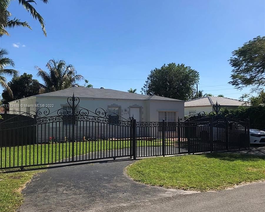 1st image of 344 NW 102nd St #1