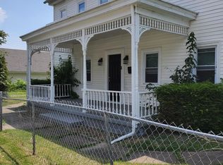 138 S Queen St, Dover, DE 19904