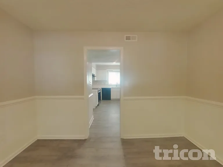 4326 Hazlitt Ct — Photo 4