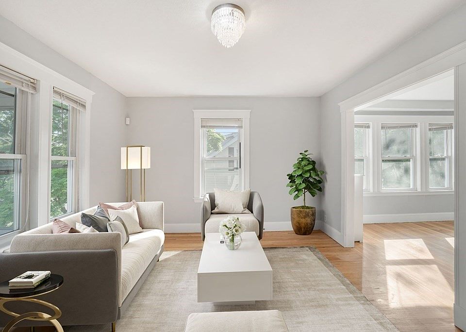 1st image of 169 Wilson Ave #2
