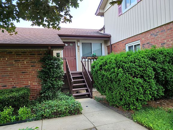 3rd image of 131 Morningside Dr