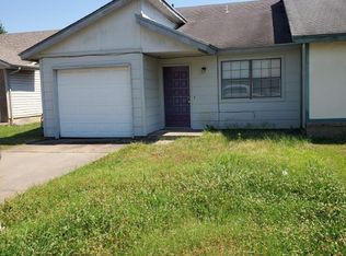 688 E 142nd St S, Glenpool, OK 74033