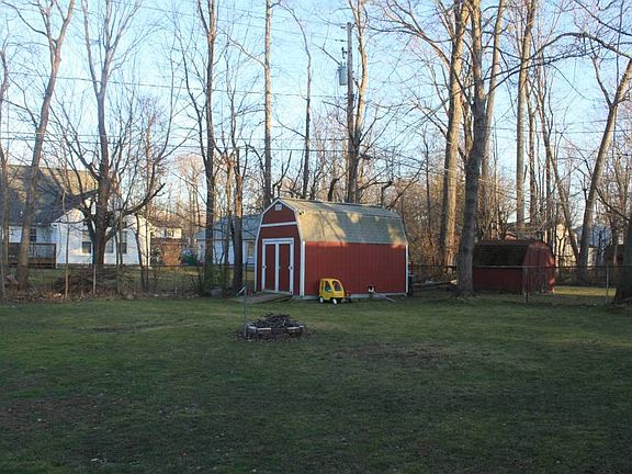 5th image of 6485 Brooks Blvd