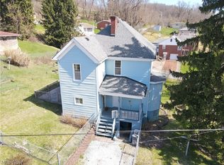 805 Delia Ave, Martins Ferry, OH