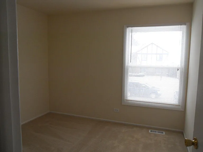 2176 N Heather Ln — Photo 6