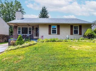 404 Woodcrest Pl, Lexington, KY 40517