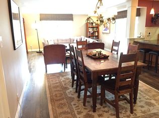 11222 Kensington Rd, Los Alamitos, CA 90720