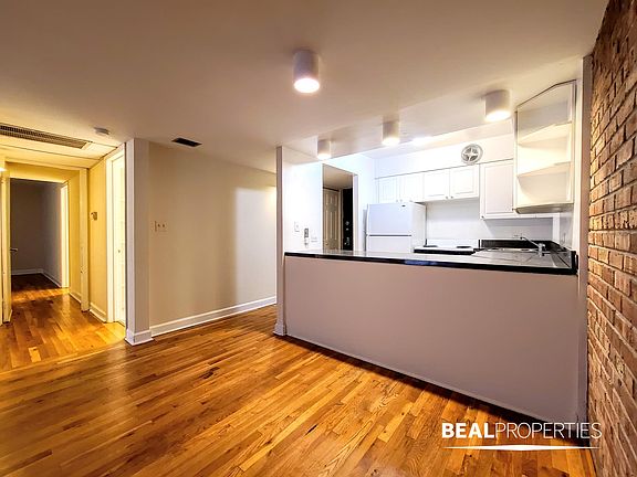 5th image of 1220 N Lasalle St #J5
