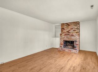 235 Grove Acre Ave APT A, Pacific Grove, CA 93950
