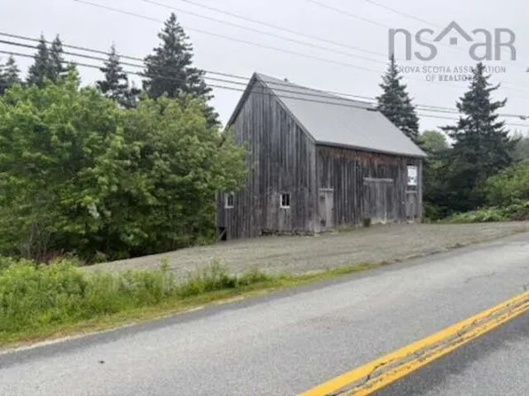 761 Eastern Shore Rd, Queens, NS B0J 1H0
