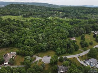 Catherine Ct, Chester, NY 10918