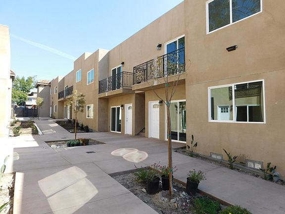 5th image of 10211 Tujunga Canyon Blvd Unit 105