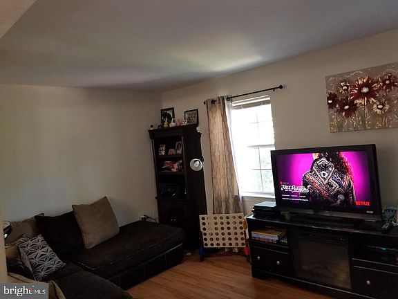 5th image of 5938 Heritage Square Dr