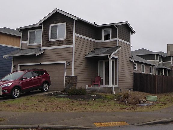 2nd image of 15248 Kayla St SE