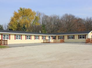 1007 N Wisconsin Dr, Howards Grove, WI 53083