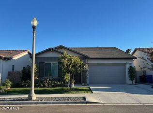 2080 Pomegranate St, Santa Paula, CA 93060