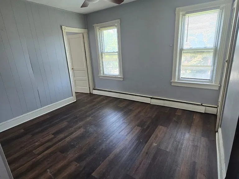 320 Cleveland Ave — Photo 4