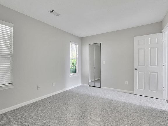 5th image of 2250 Goodwood Blvd SE