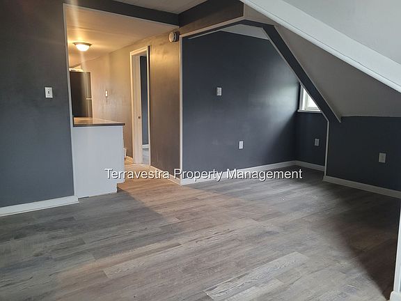 2nd image of 14-16 Chestnut St #16-C