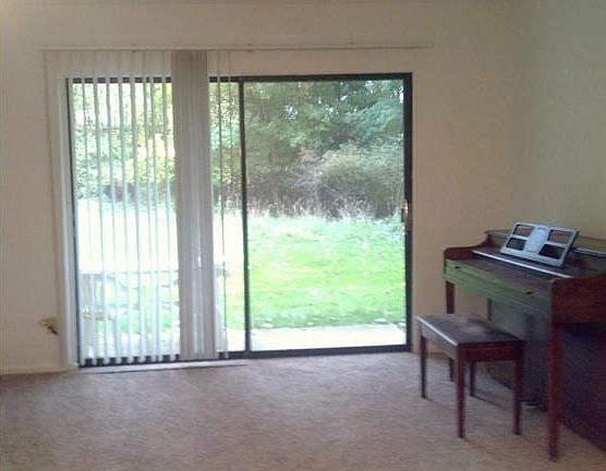 3rd image of 16020 Maple Heights Blvd APT 106
